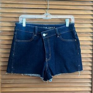 American Eagle Stretch Crossover Waist Denim Mom Short Size 6